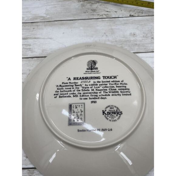 1985 Edwin M Knowles Signs of Love A Reassuring Touch #6 Deer Wildlife Plate - Picture 11 of 12